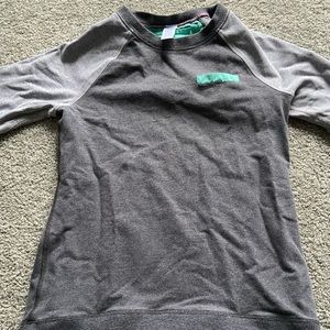 Gray cross backed ivivva shirt